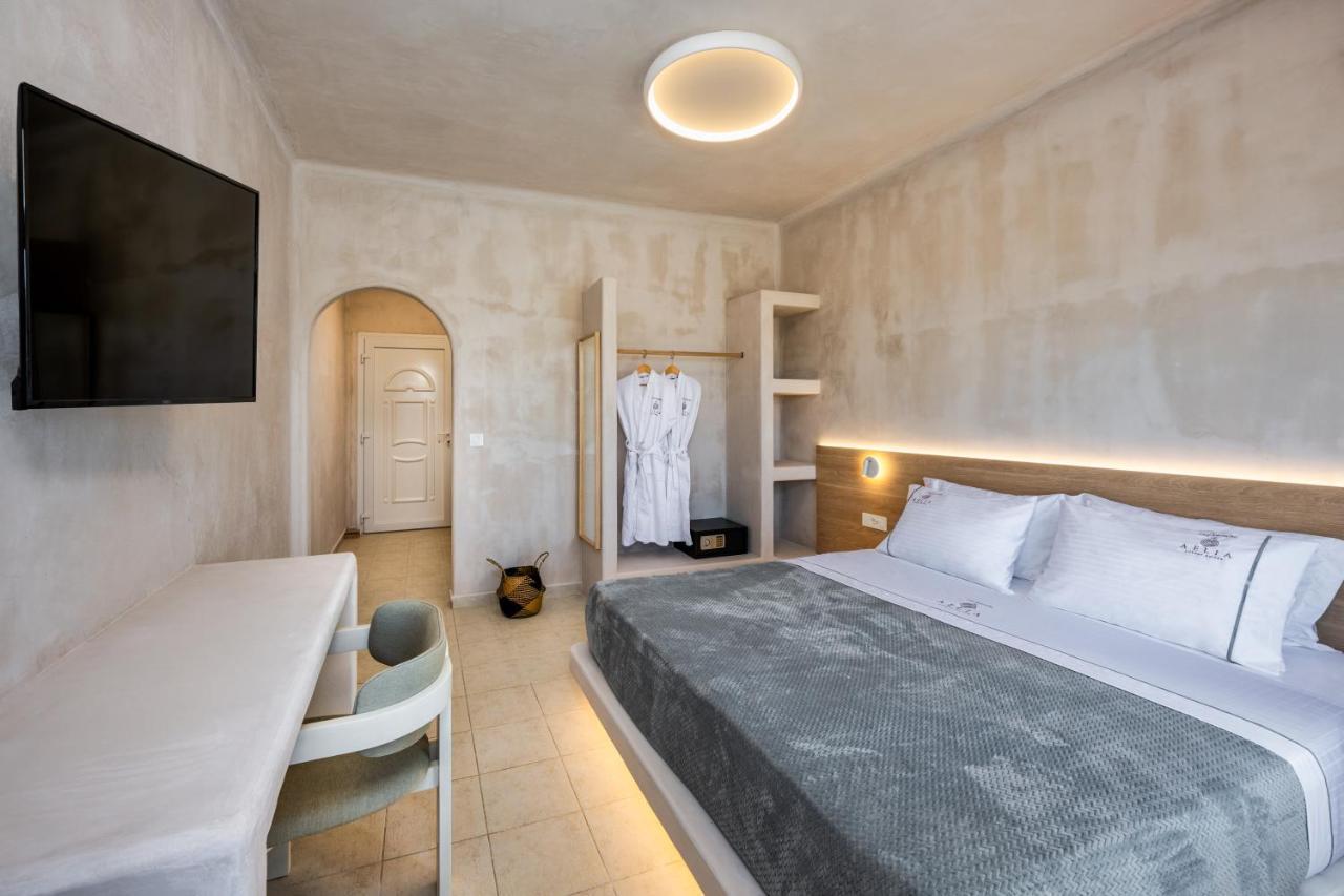 Aelia Luxury Suites Karterados  Exterior photo A room at the hotel