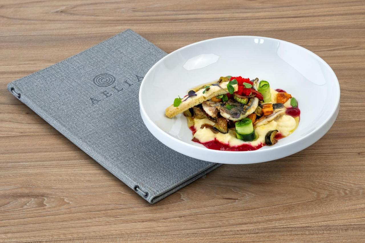 Aelia Luxury Suites Karterados  Exterior photo A dish from the restaurant